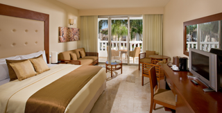 Junior Suite - Grand Riviera Princess - All Inclusive Resort & Spa Junior Suite - Grand Riviera Princess - All Inclusive Resort & Spa