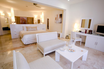 Laguna Villa Suite